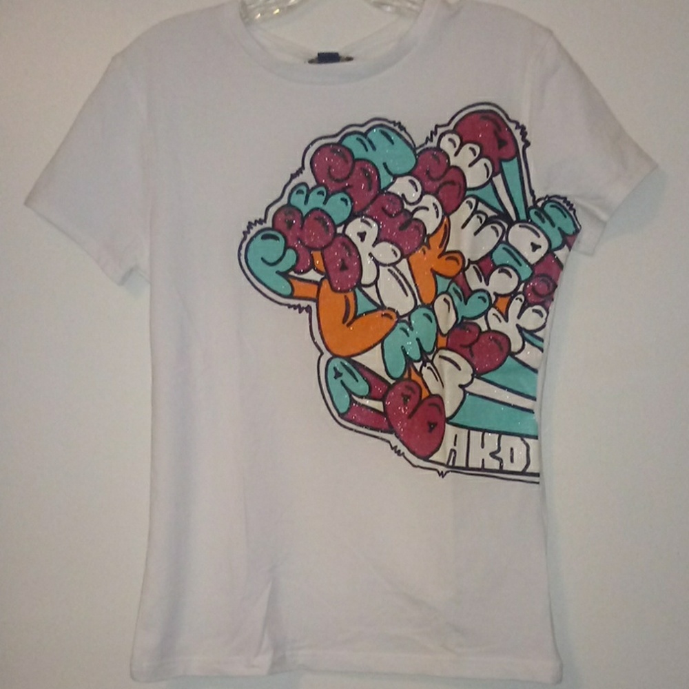 Akademiks Fresh Tee-NWT Large